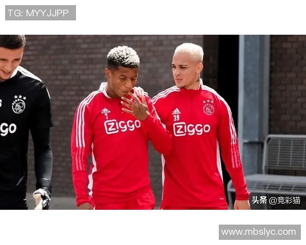 哥本哈根与阿贾克斯的对决解析:战术较量与历史渊源的深度剖析 哥本哈根与阿贾克斯的对决解析:战术较量与历史渊源的深度剖析