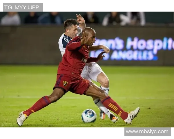 巴萨与尤文图斯激情对决360直播全程回顾与精彩瞬间分析