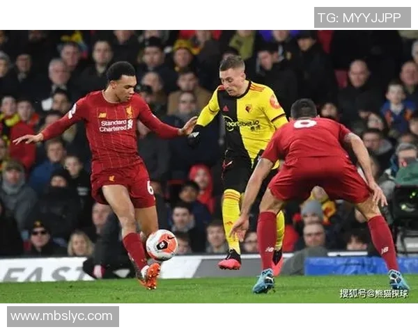 德里城迎战明斯克迪纳全力争胜展现球队实力与战术魅力 德里城迎战明斯克迪纳全力争胜展现球队实力与战术魅力