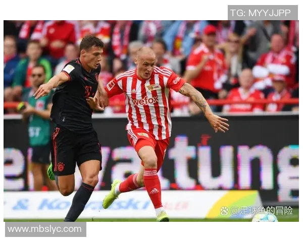 莱万回归德甲对阵拜仁引发球迷愤怒声讨称其忘恩负义